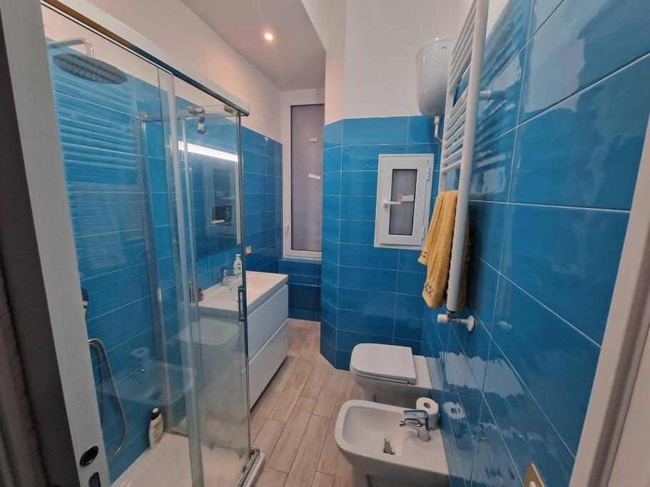 那不勒斯Pastel Blue House X 5 People In Corso Above Metro Montesanto公寓 外观 照片