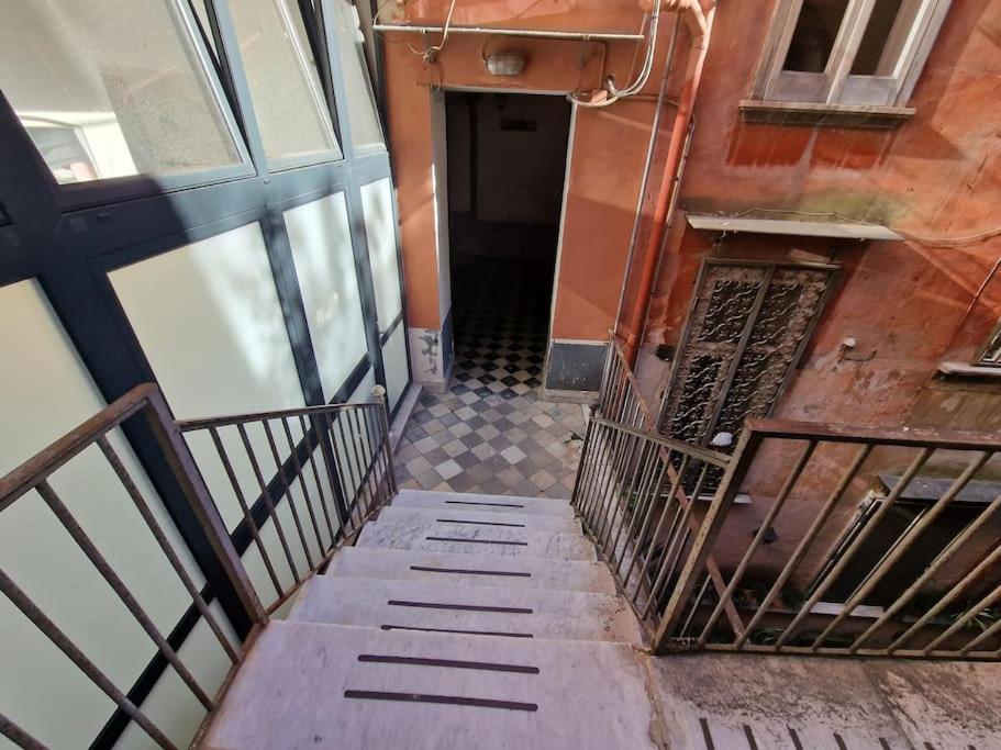 那不勒斯Pastel Blue House X 5 People In Corso Above Metro Montesanto公寓 外观 照片